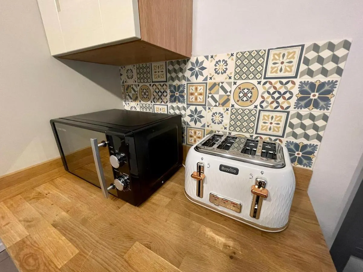 Holiday Home In Exeter Free Parking
